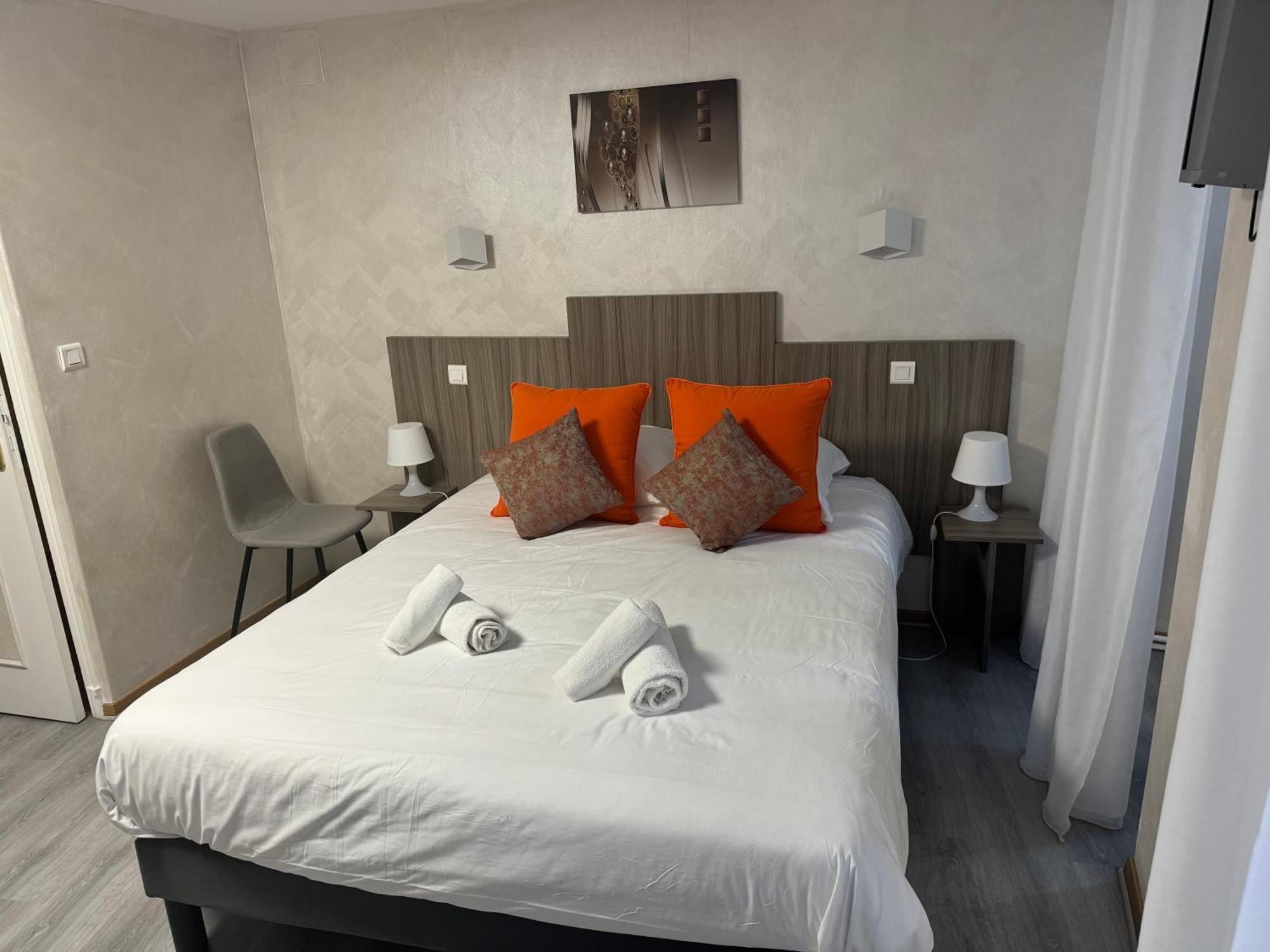Hotel Le Sully Meyrueis Exterior foto